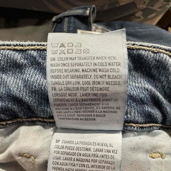 American Eagle Womens Light Wash Distressed Blow Out Knee Tomgirl Jeans‎ Size 4 - Picture 11 of 11